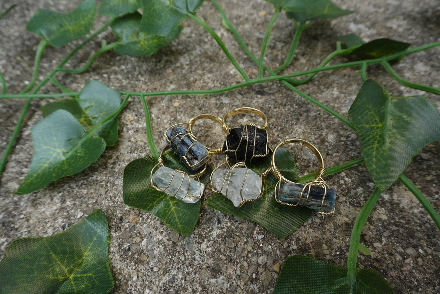 Gem Quartz Adjustable Rings