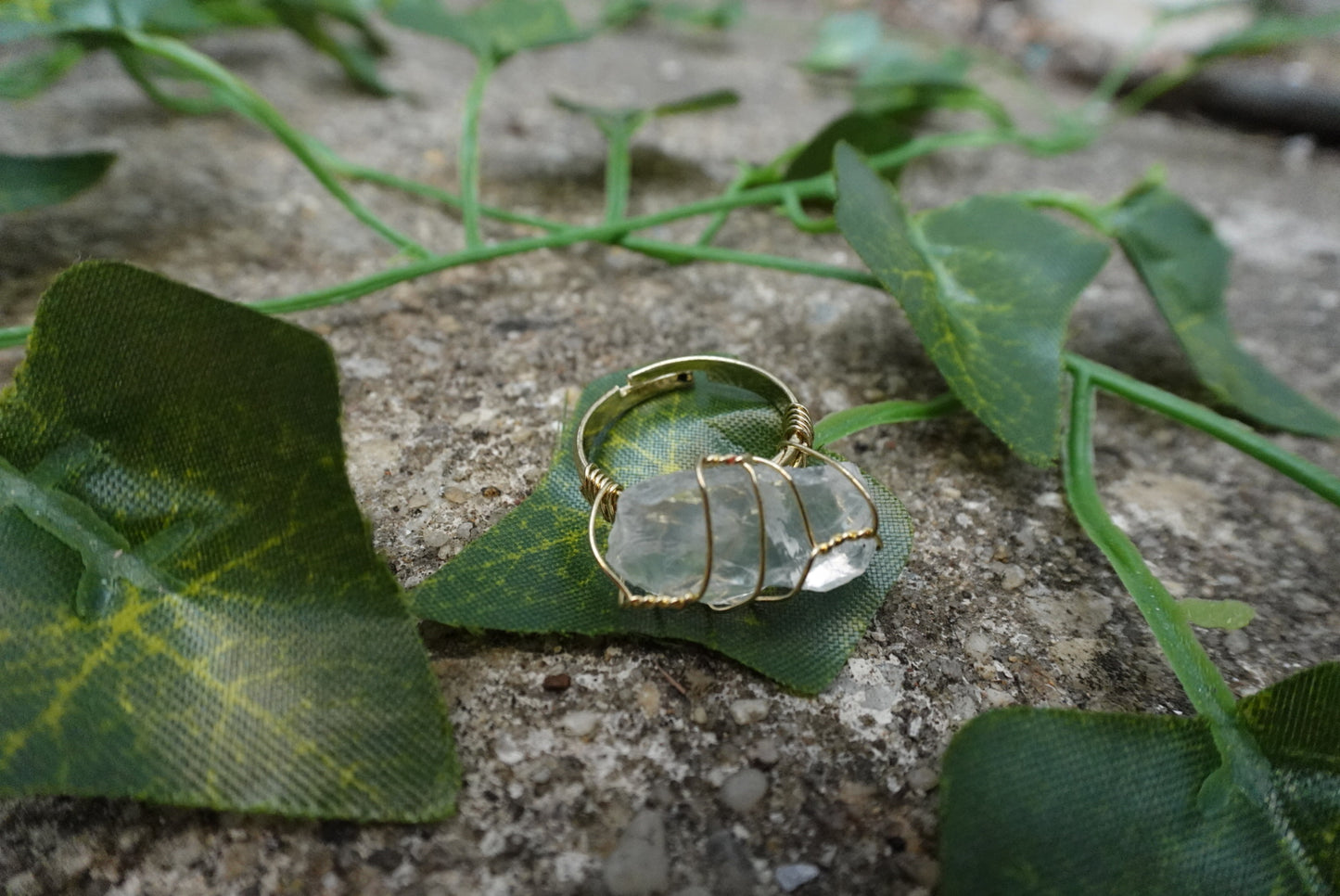 Gem Quartz Adjustable Rings