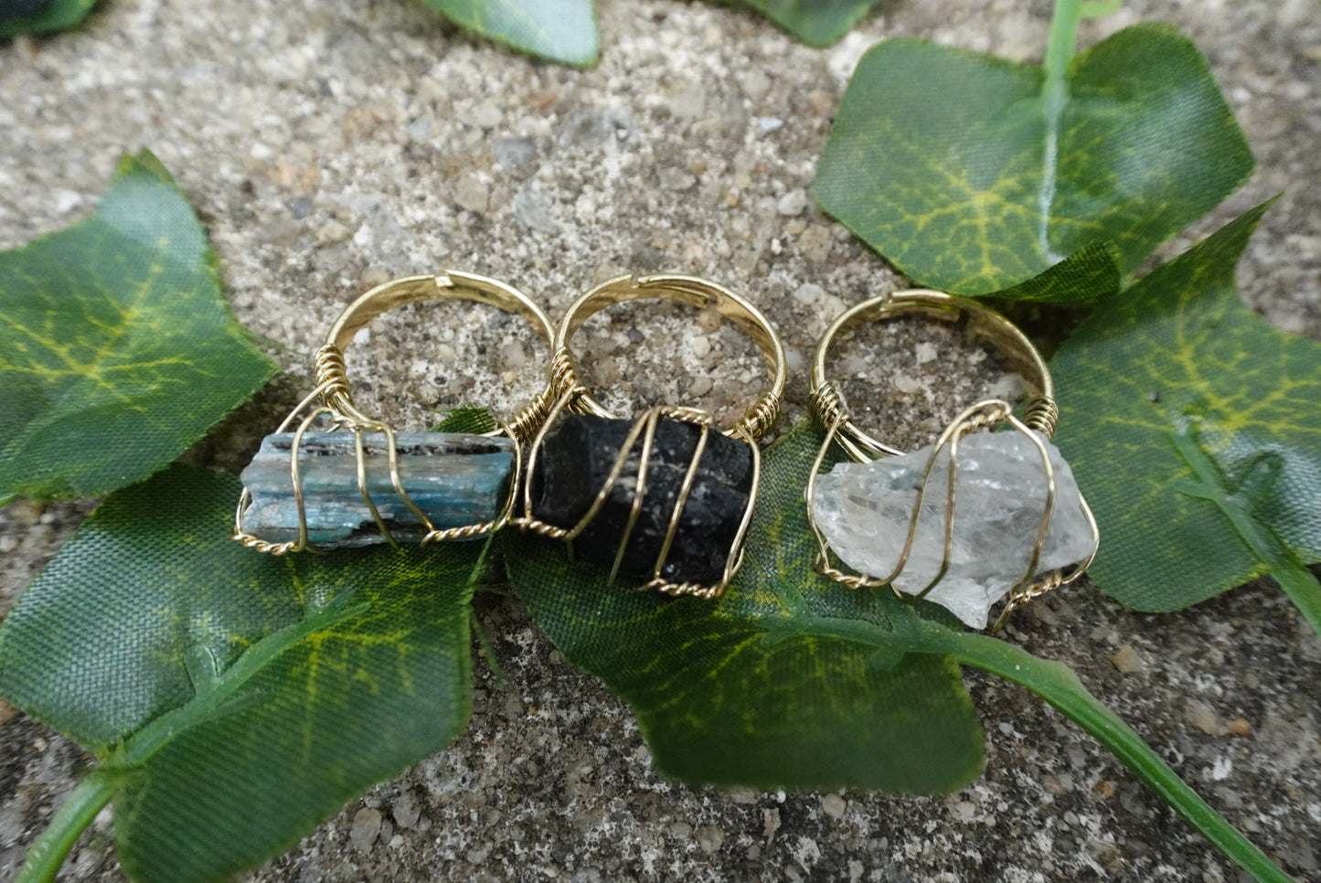 Gem Quartz Adjustable Rings