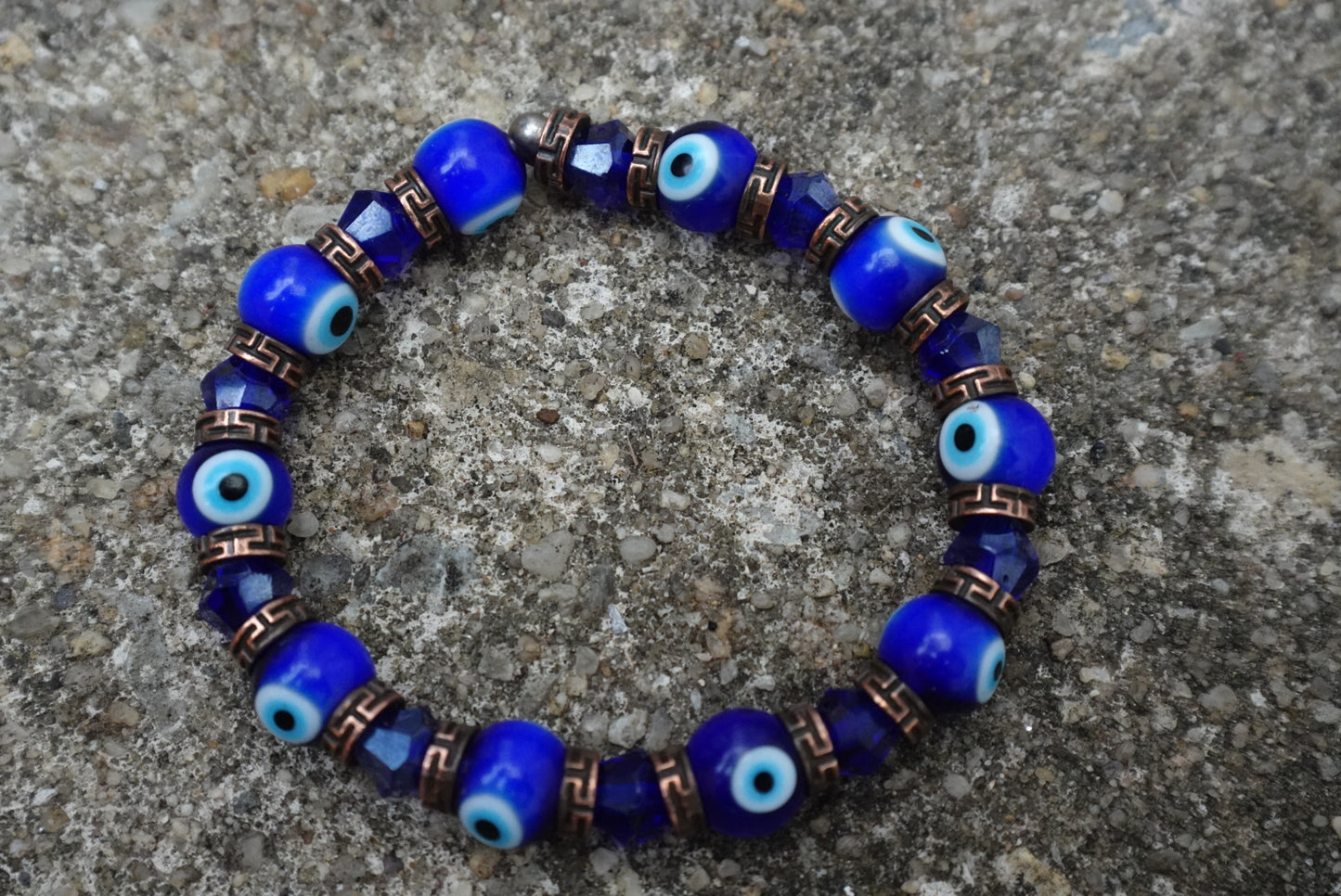 All Eyes On Me Stretch Bracelet