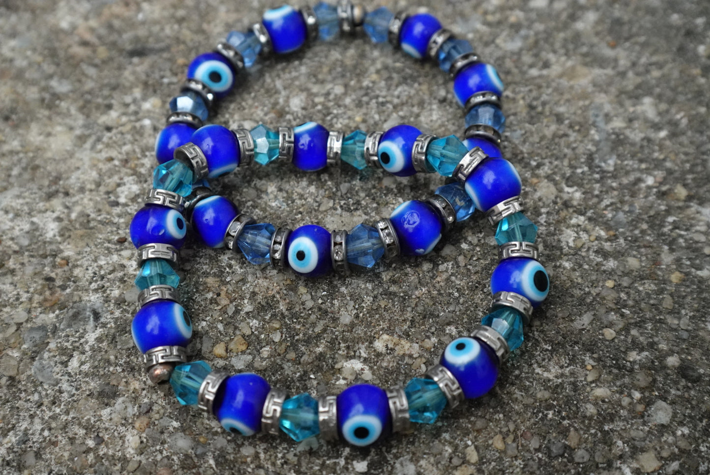 All Eyes On Me Stretch Bracelet